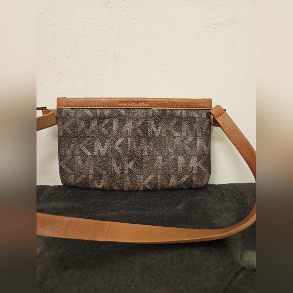 MK Small Bag